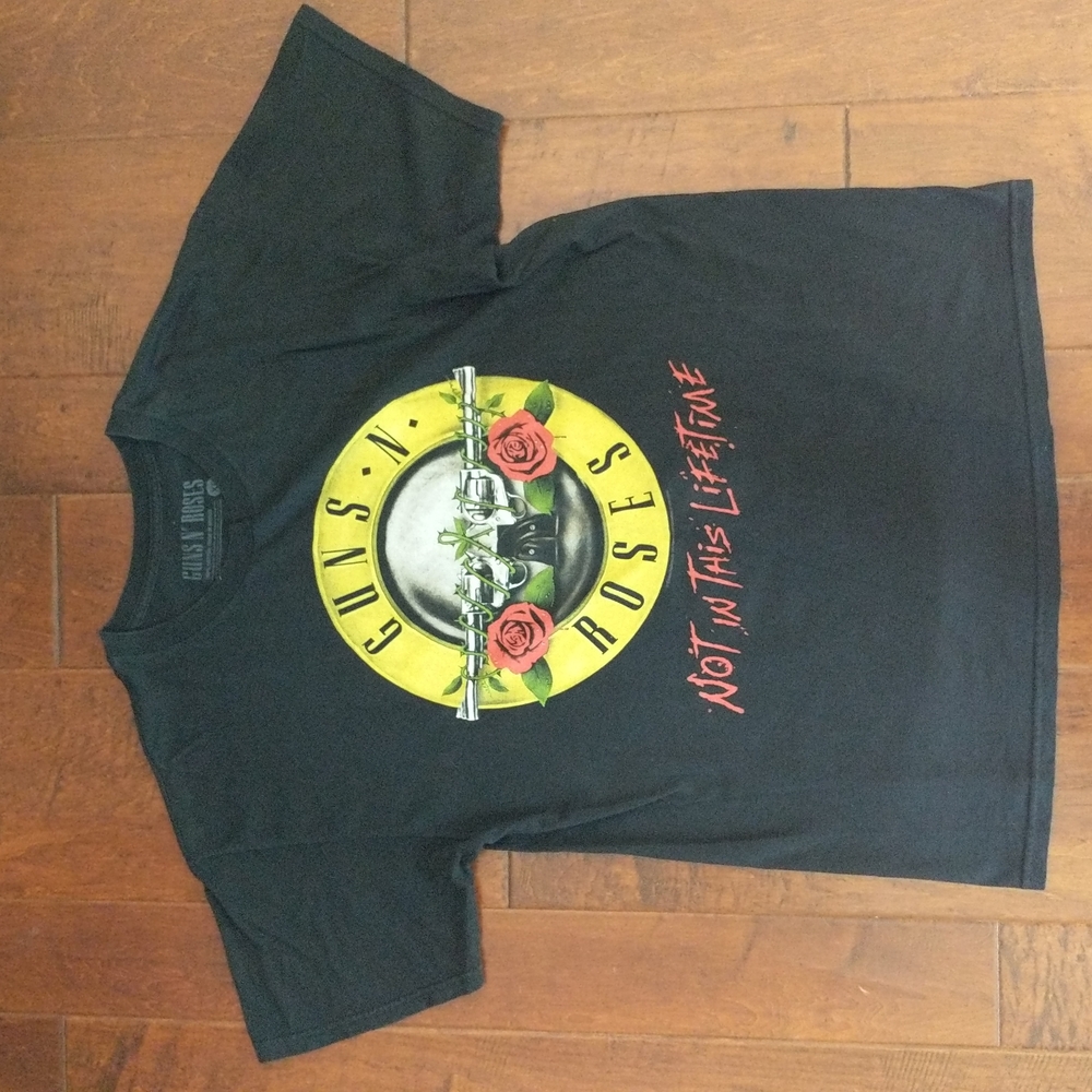Guns N' Roses tour t-shirt men's XL